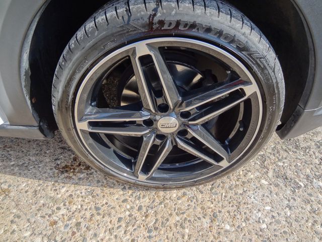 Fahrzeugabbildung Volkswagen CrossTouran/2.Hd/AHK/SitzH/140PS/PDC/Bi-Xenon/