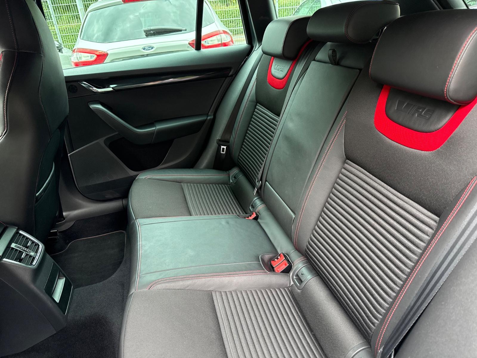 Skoda Octavia Combi RS Klima Navi Xenon -nur 73.000km!