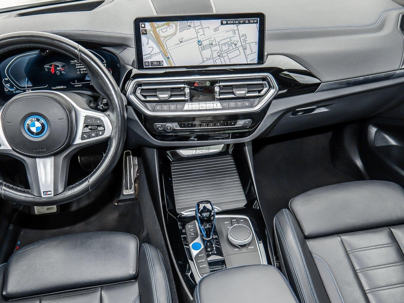 BMW iX3 HUD PANO ACC AHK 360°KAM RFK NAVI Standh.