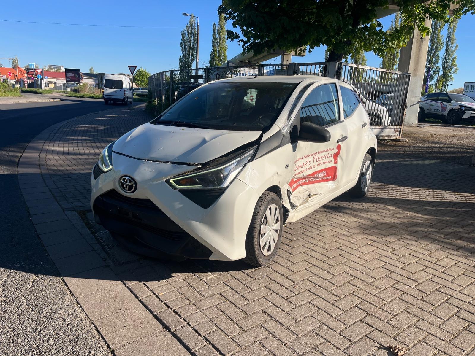 Toyota Aygo AYGO x 1. Hand Euro6
