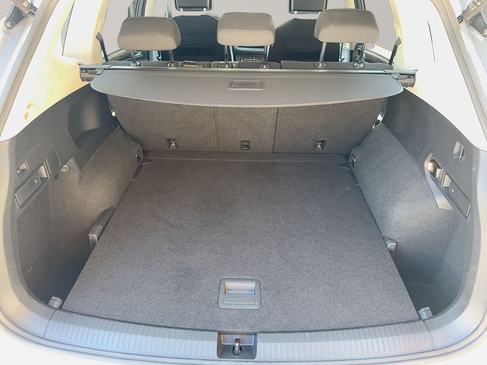 Tiguan Allspace 2.0 TDI Elegance 4Motion, AHK, N