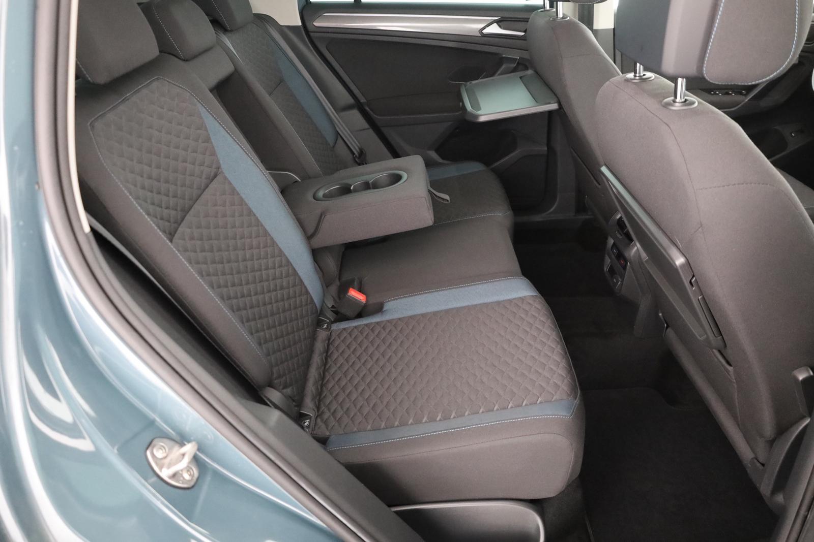 Volkswagen Tiguan 1.5 TSI DSG R-Line LED Navi Kamera AHK, миниатюра 24