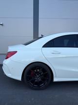 Mercedes-Benz CLA 250 AMG Line | 2. Hand | Unfallfrei - Mercedes-Benz CLA 250: Coupe