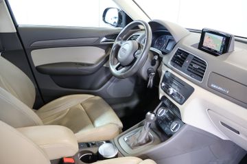 Audi Q3 2.0 TDI quattro NAVI+XEN+PDC+LEDER+17"+PANO