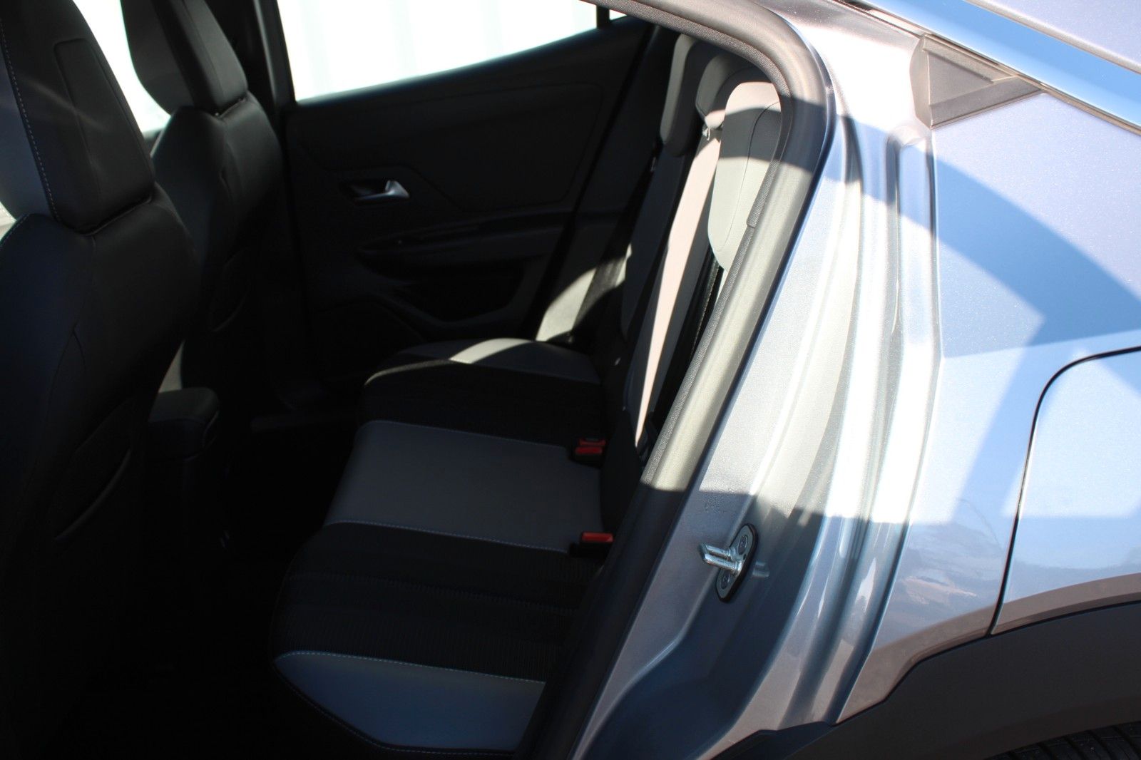 Fahrzeugabbildung Opel Mokka Elegance Navi*Sitzh.*Nebel