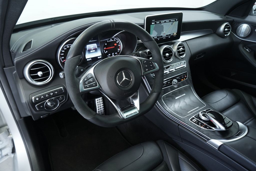 Mercedes Benz C 63 Amg