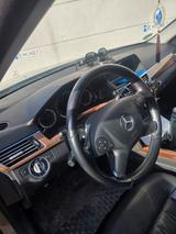 Mercedes-Benz 300 - Mercedes-Benz 300 mit Diesel-Antrieb: Limousine