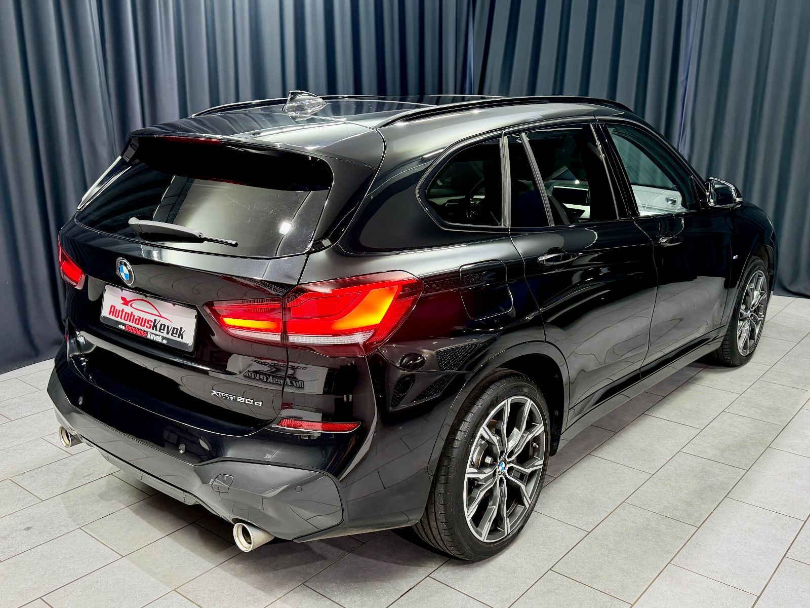 Fahrzeugabbildung BMW X1 xDrive 20d M SPORT|PANORAMA|AUTOMATIK|ACC