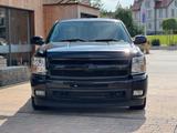 Chevrolet Silverado Pick Up-4X4*Allrad*153Tkm* 22 Zoll Alu - Chevrolet: Allradantrieb