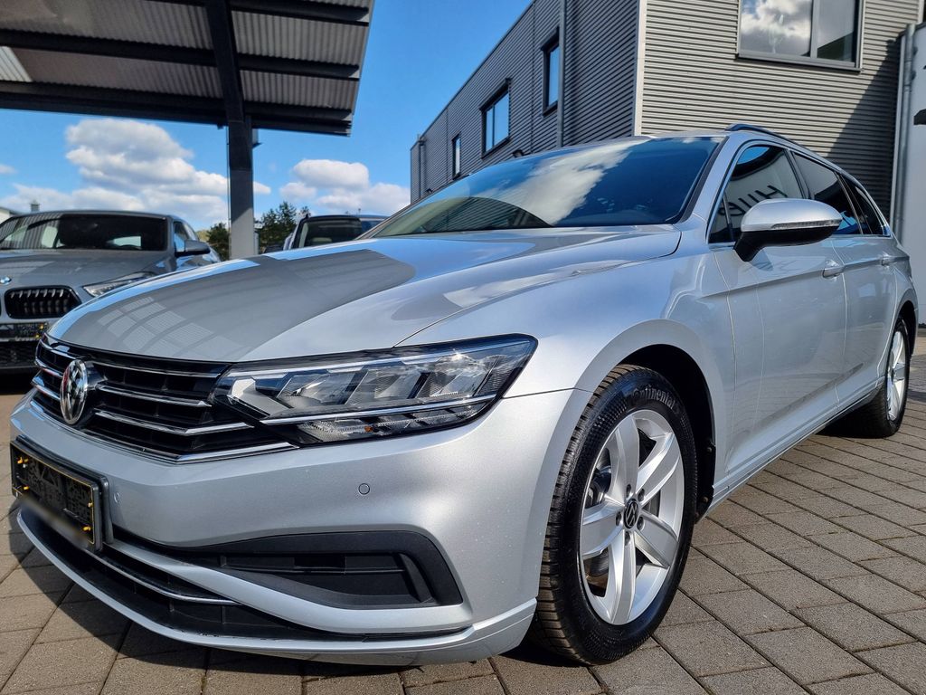 Image of Volkswagen Passat