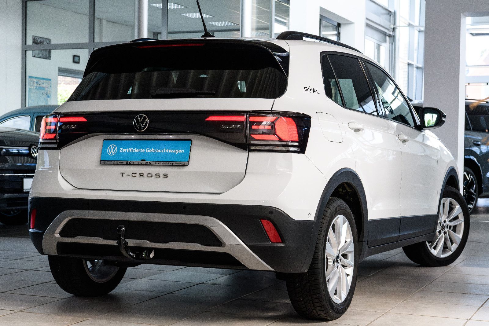 Fahrzeugabbildung Volkswagen T-Cross Goal 1.0 TSI DSG LED+AHK+NAV+ACC+APP+SHZ