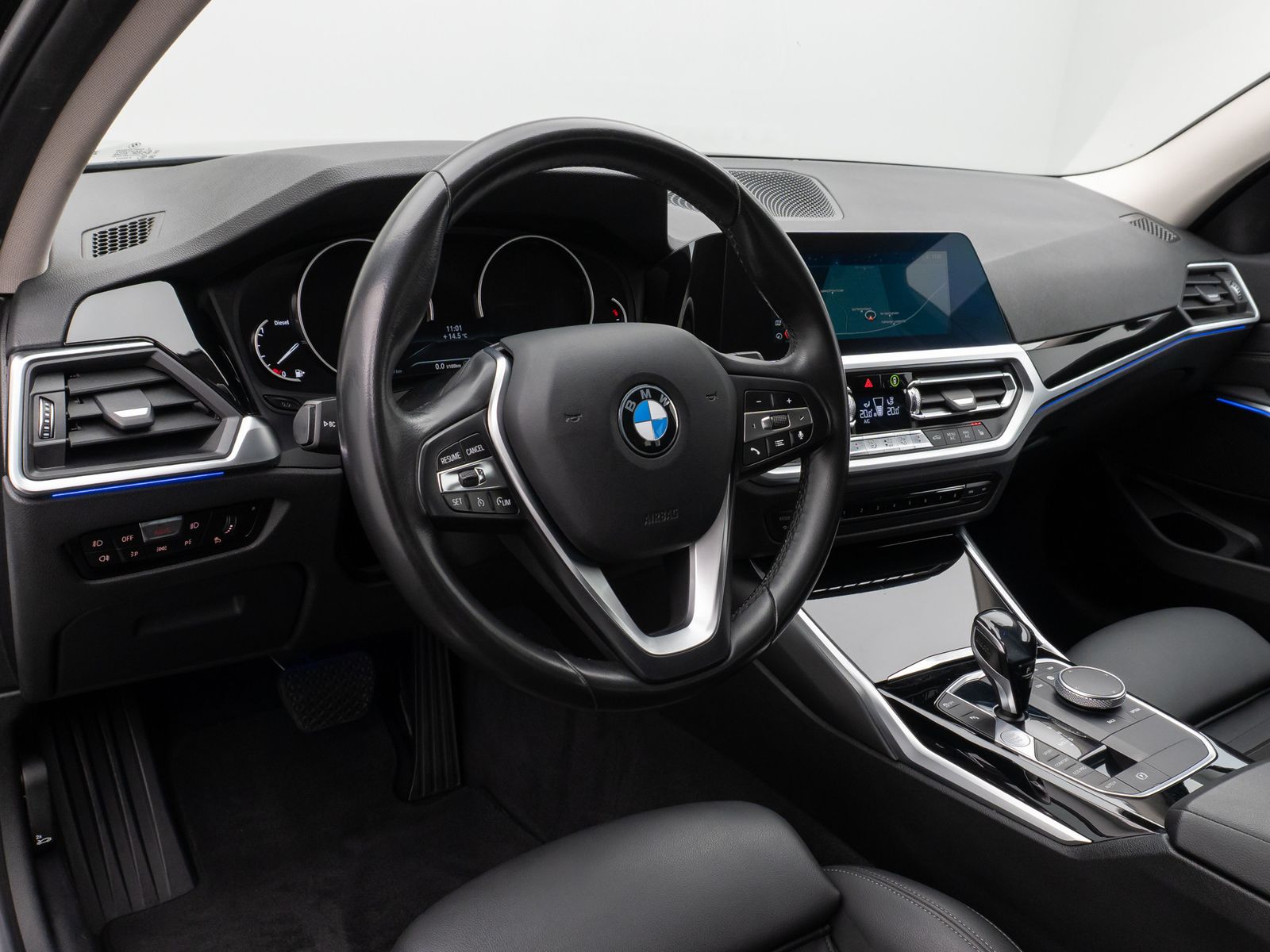 Fahrzeugabbildung BMW 320d Sport Line LED PDC Geschwindigk Indivibual