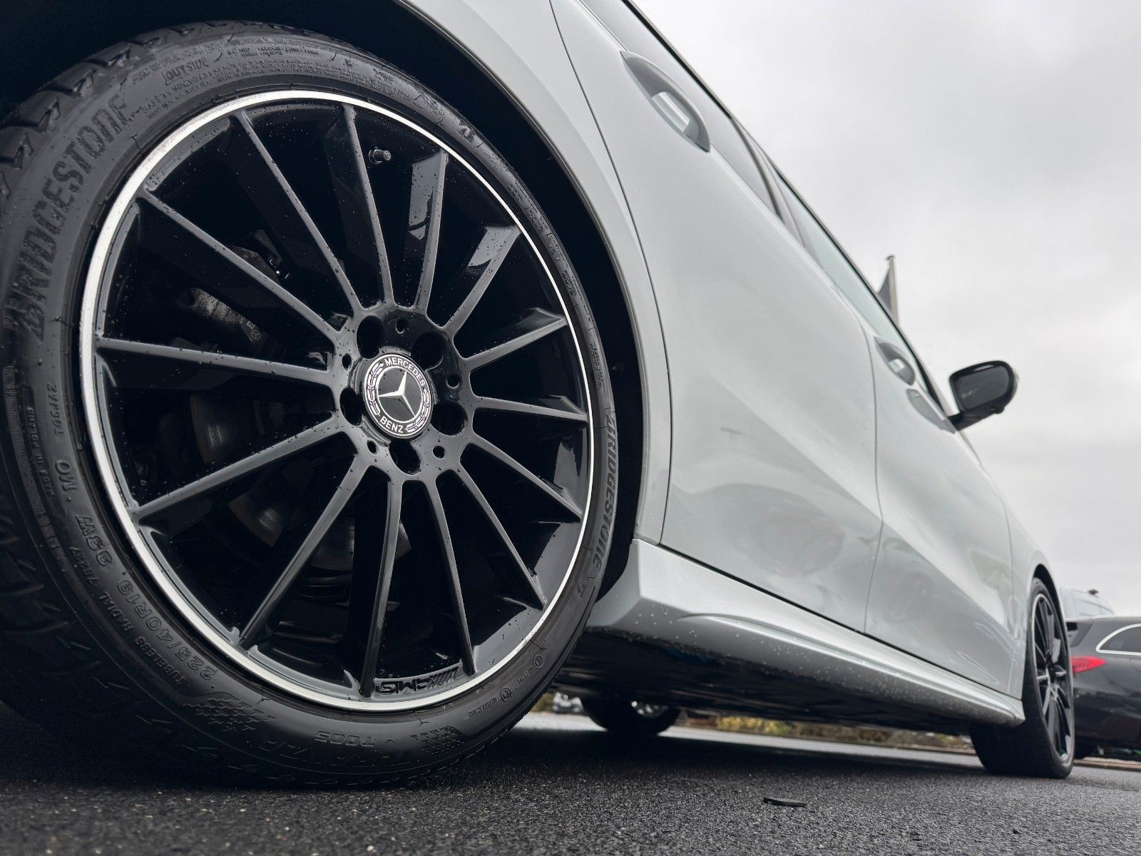 Fahrzeugabbildung Mercedes-Benz B 200 AMG+Ambiente+360+LED+IHC+TotW