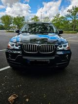 BMW X5 E70 3.0d Schwarz  M57 Motor - BMW aus 2008: Geländewagen