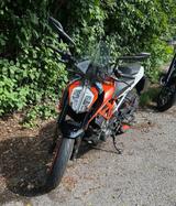 KTM Duke 390 (EZ 2021) nur 6.409 km TÜV neu - Offers