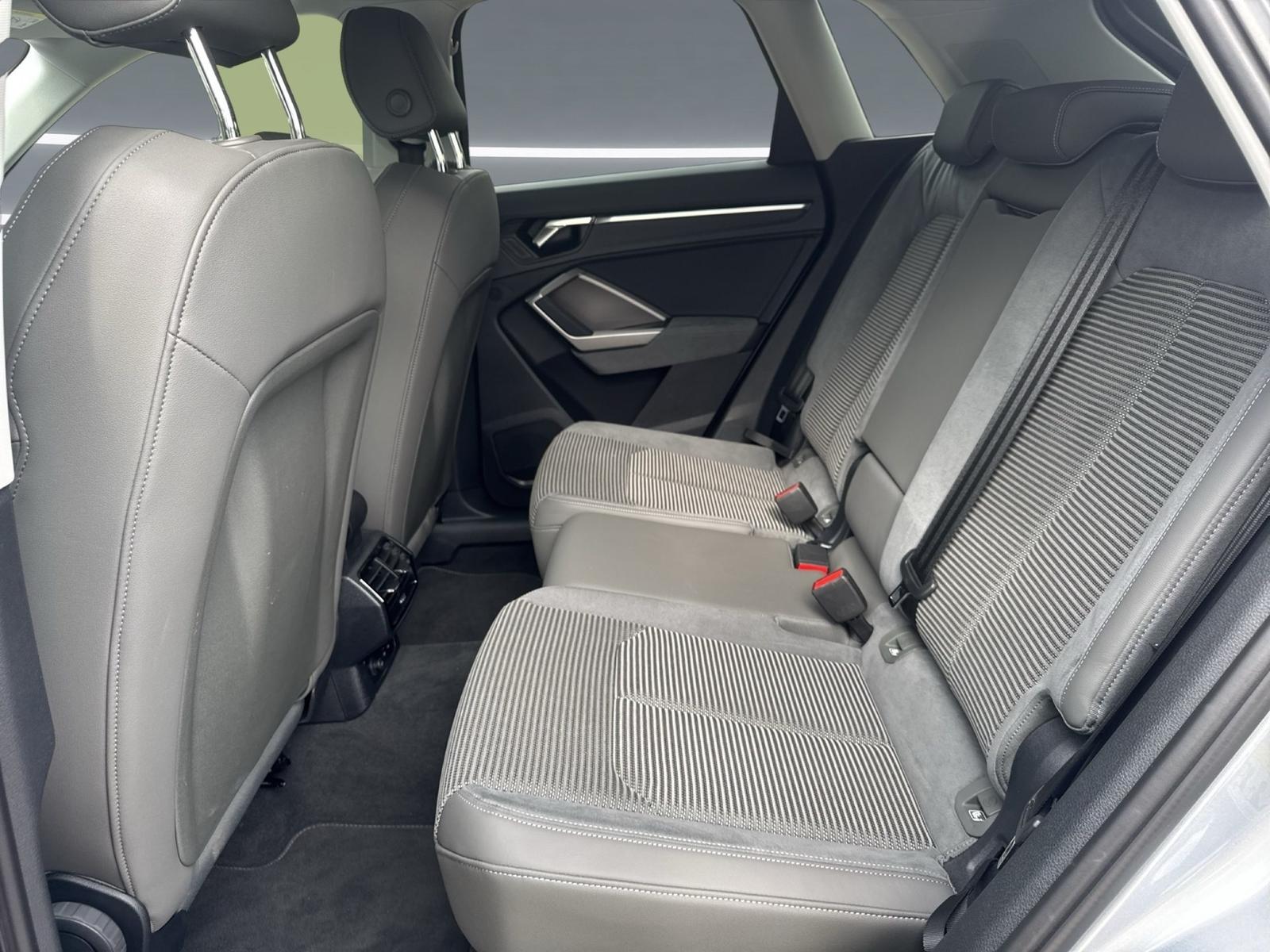 Audi Q3 45 TFSI qu advanced AHK ACC PDC+ NAVI Virtual, миниатюра 13