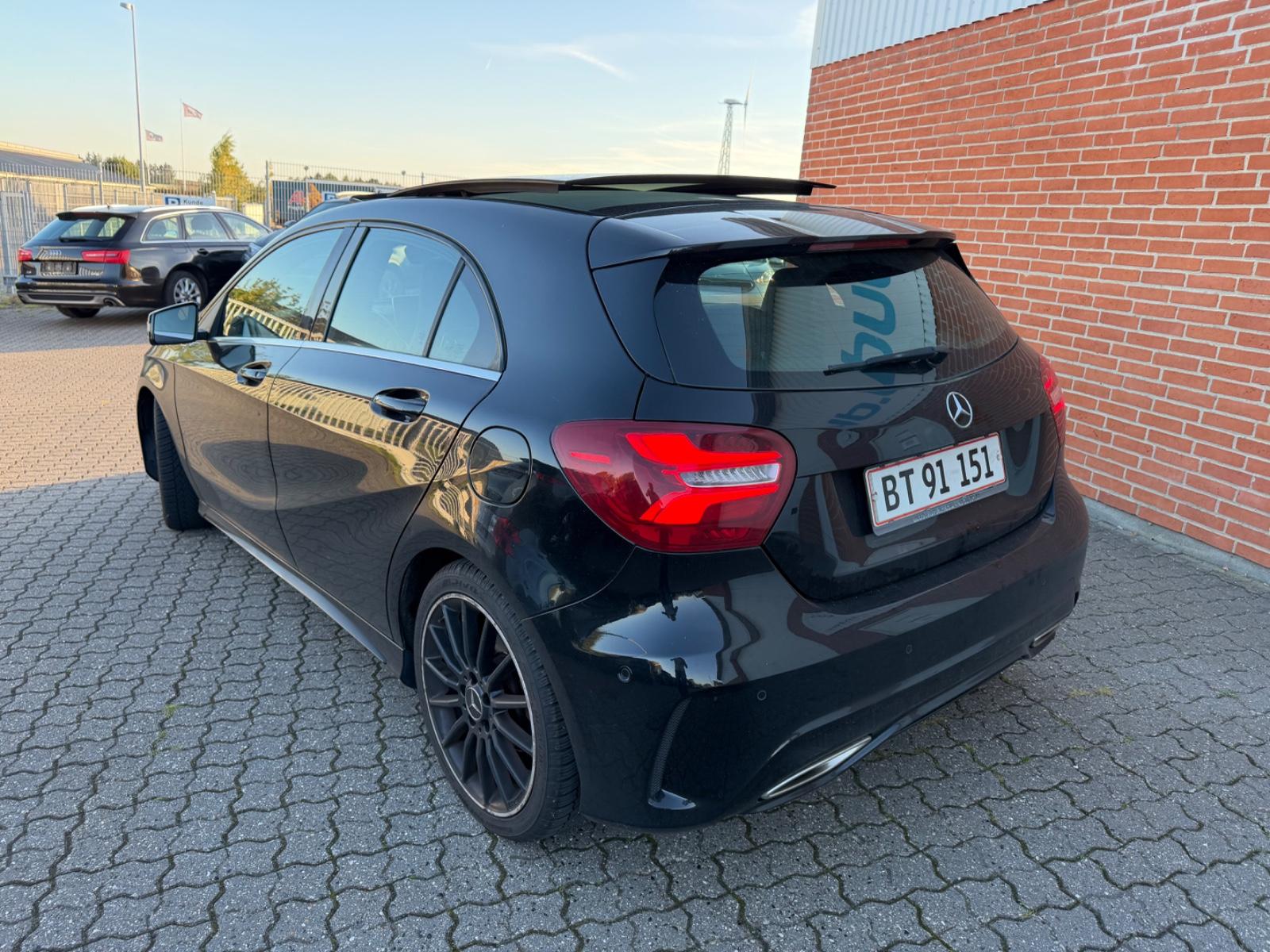 Mercdes-Benz A200 AMG 1.6 156ch - Harman Kardon - CT récent - Toit ouvrant - Régulateur de vitesse