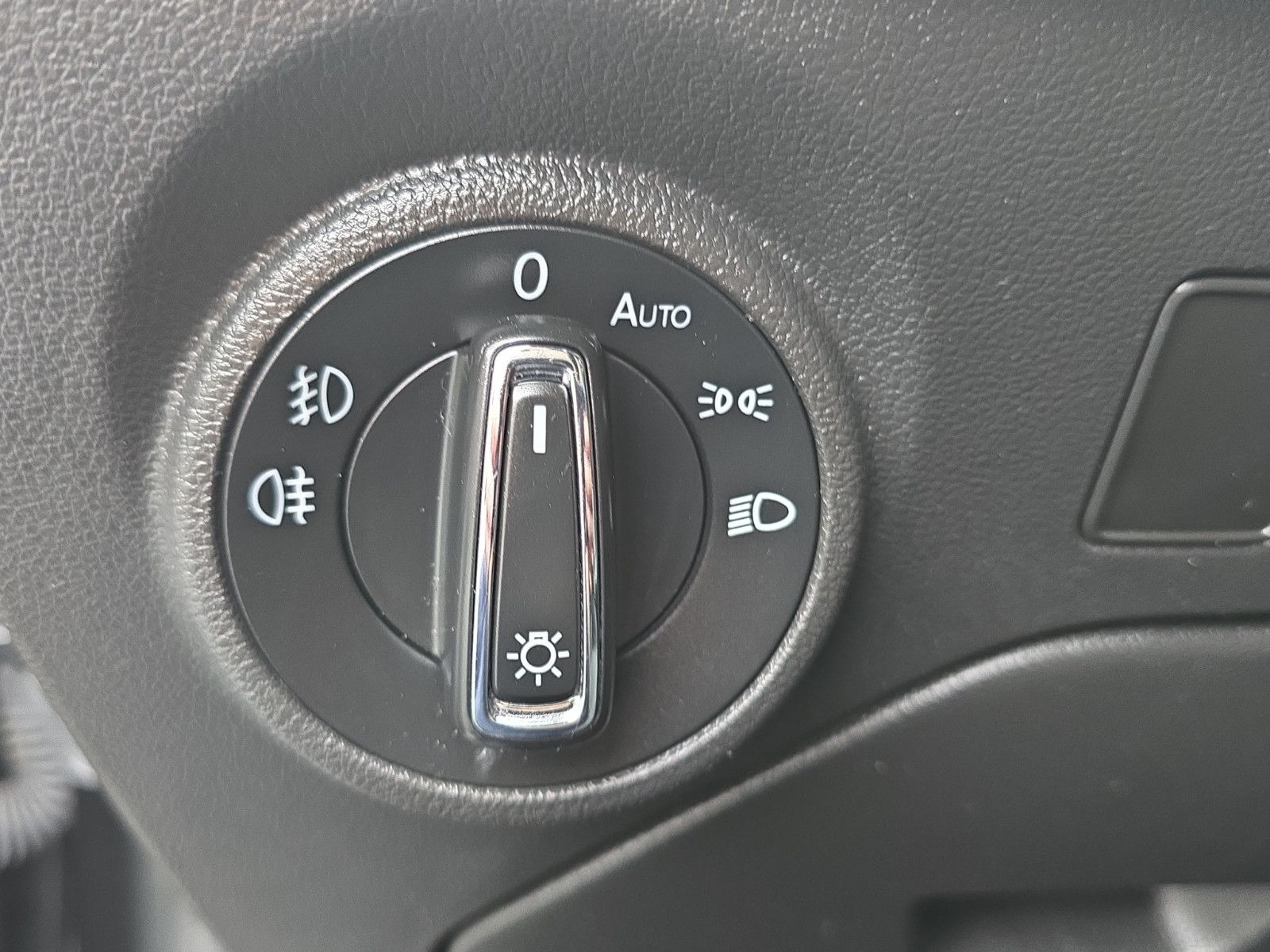Fahrzeugabbildung SEAT Leon ST Style/VOLL LED/SEAT SOUND/FULL LINK/NAVI