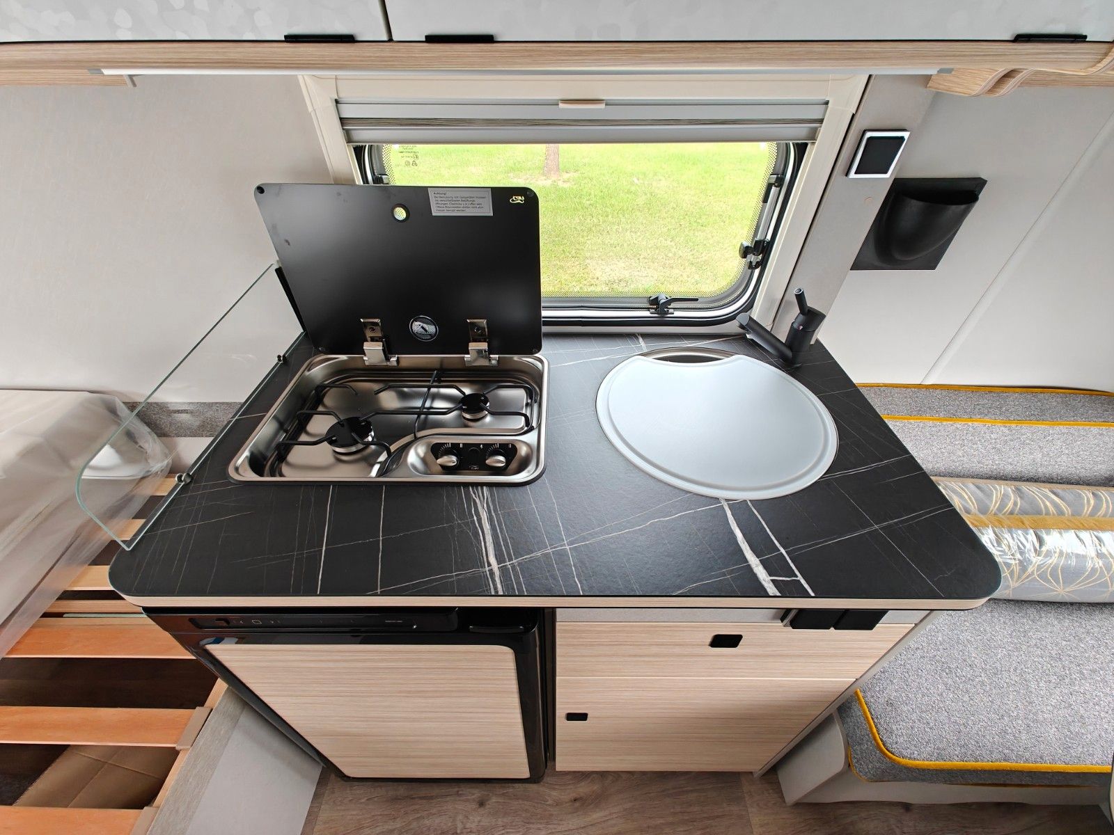 Fahrzeugabbildung HYMER / ERIBA / HYMERCAR Touring 310 Nugget Gold - SALE! -