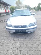 Volvo V70 Bastlerfahrzeug - Volvo V70 mit CNG-Antrieb: Automatik
