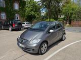 Mercedes-Benz A 180 CDI Elegance/Automatik/vom OPA/Sitzheizung - Mercedes-Benz A 180: Cdi Elegance
