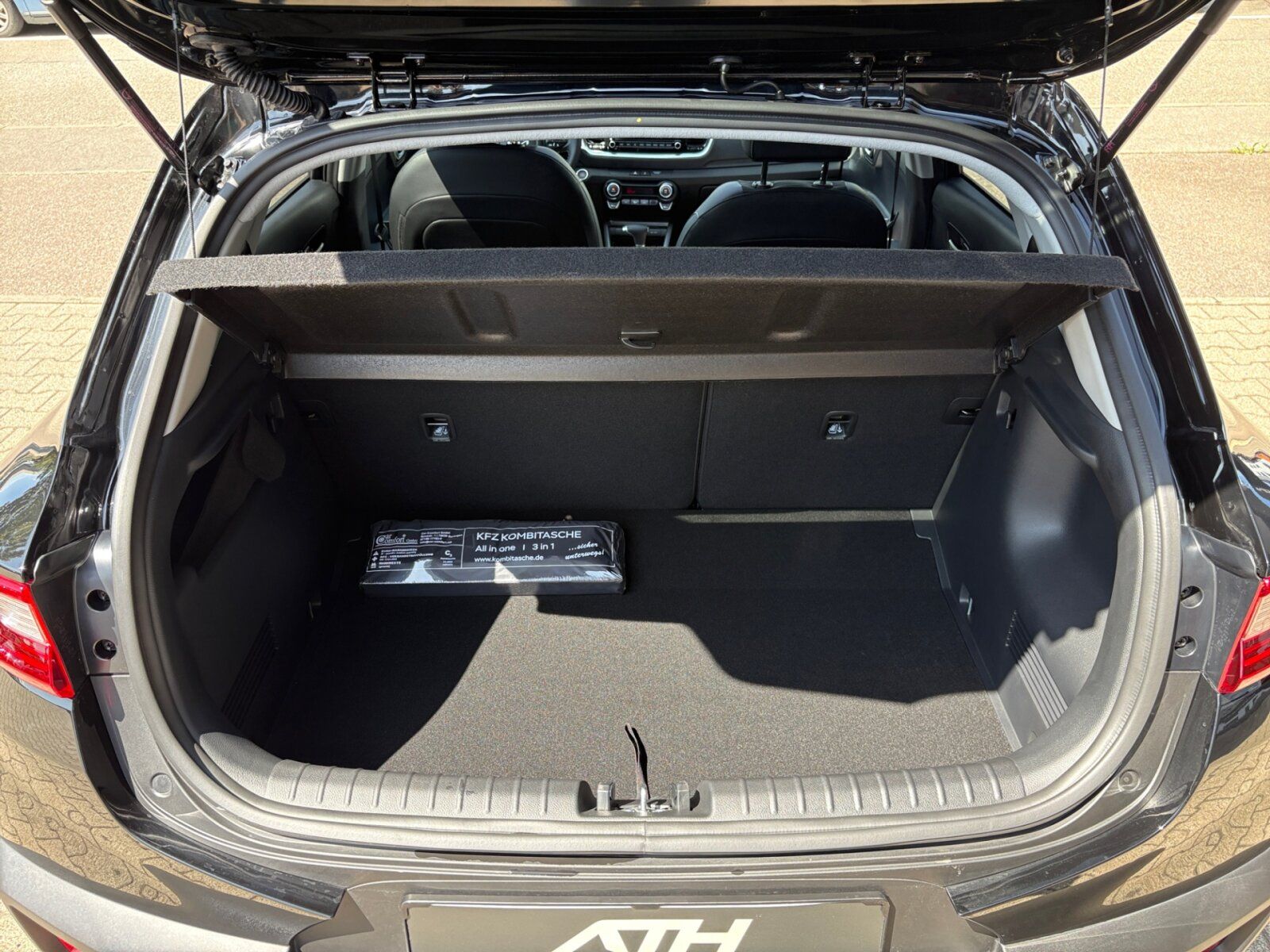 Fahrzeugabbildung Kia STONIC 1.0T 100 48V DCT GT-Line TECH GD AKTIONBC