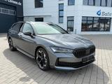 Skoda Superb 2.0 TDI 4x4 Sportline Combi+STH+AHK+PANO - Skoda Superb: Kombi