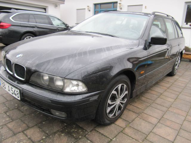 BMW 523i Touring, AHK, SSD, Multi-Lenkrad,PDC