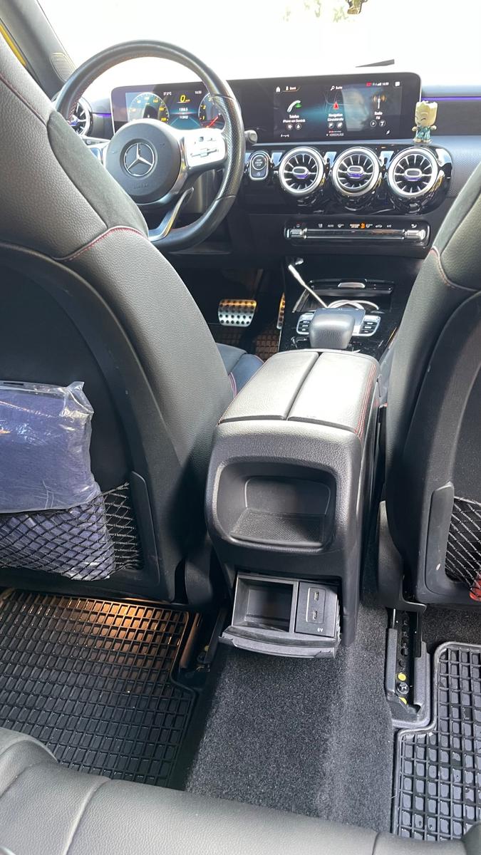 Mercedes-Benz A 250 DCT -