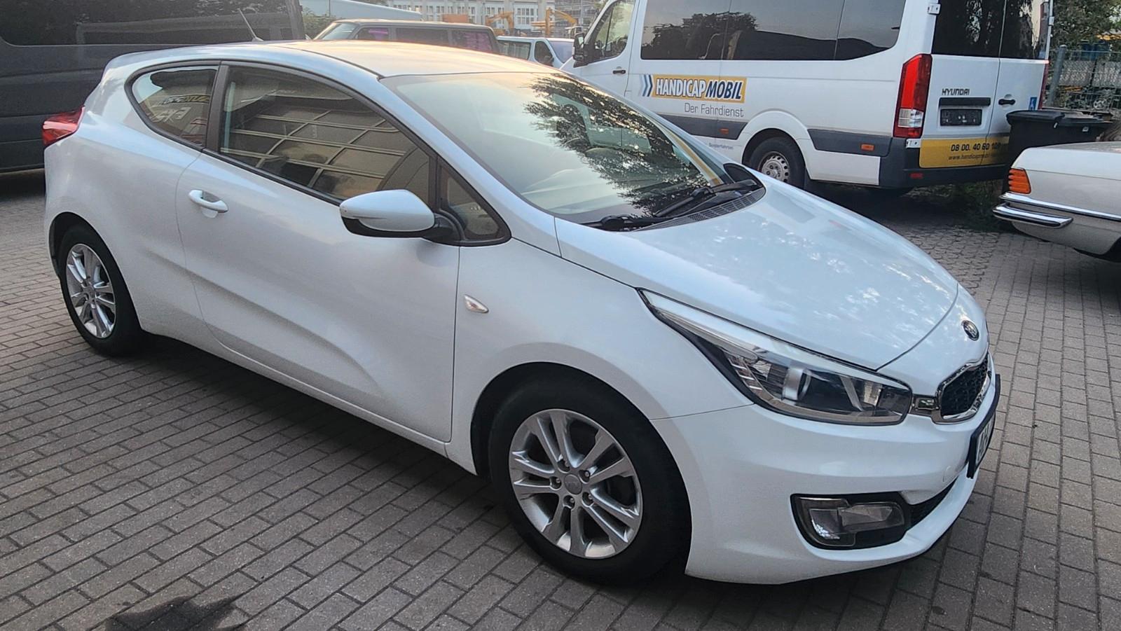 Kia ProCeed Edition 7*Emotion-Paket*HU/AU neu*1.Hand