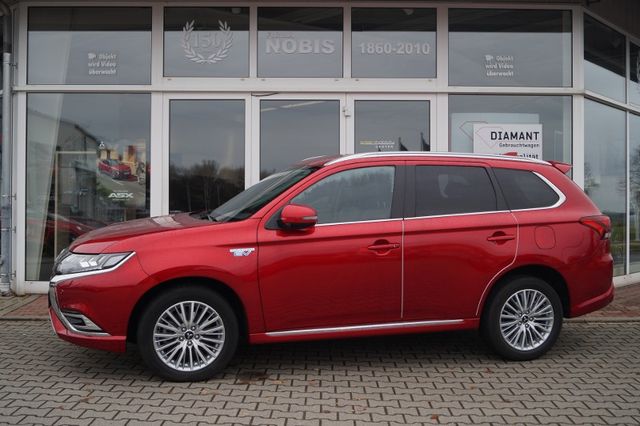 Mitsubishi Outlander Plug-in Hyb PLUS Spirit 2.4 MIVEC 4WD