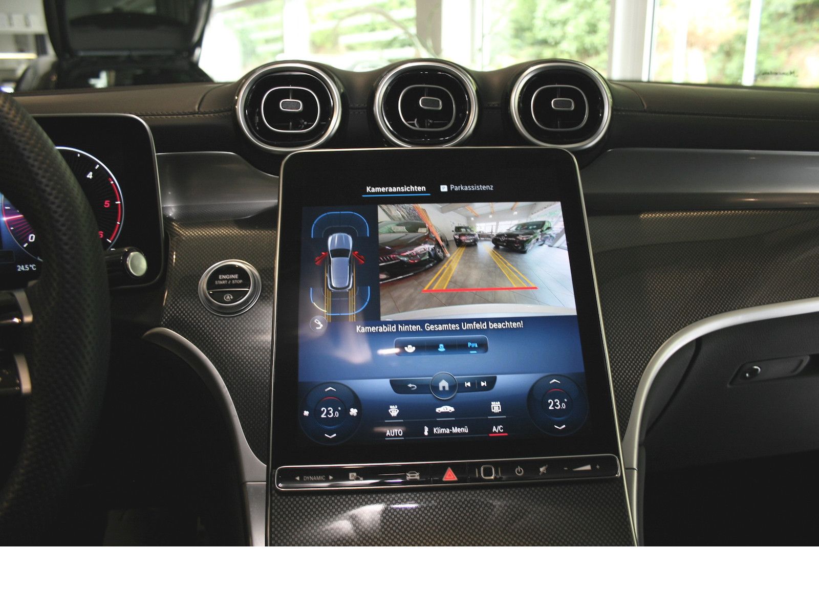 Fahrzeugabbildung Mercedes-Benz GLC 220 d 4M AMG *Distronic*AHK*Leder*Trittbrett