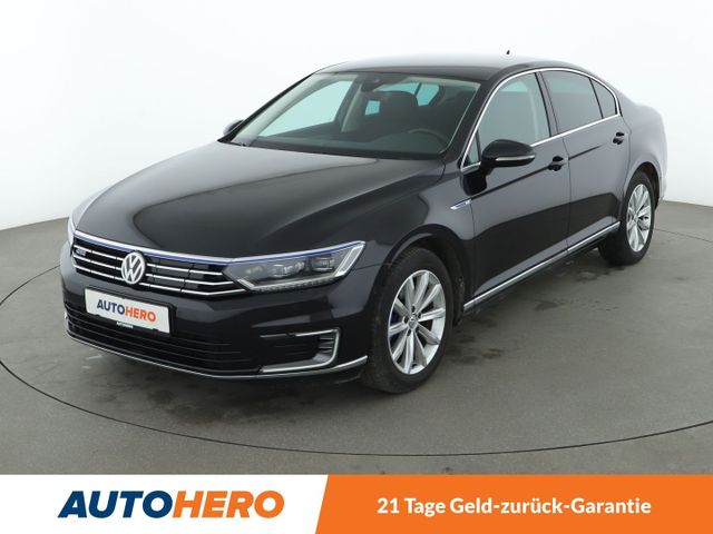 Volkswagen Passat 1.4 GTE Aut.*NAVI*LED*ACC*PLA*CAM*PDC*SHZ