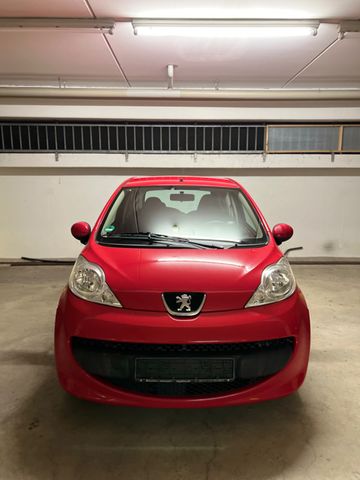 Peugeot 107 Filou 70 TÜV und SERVICE NEU