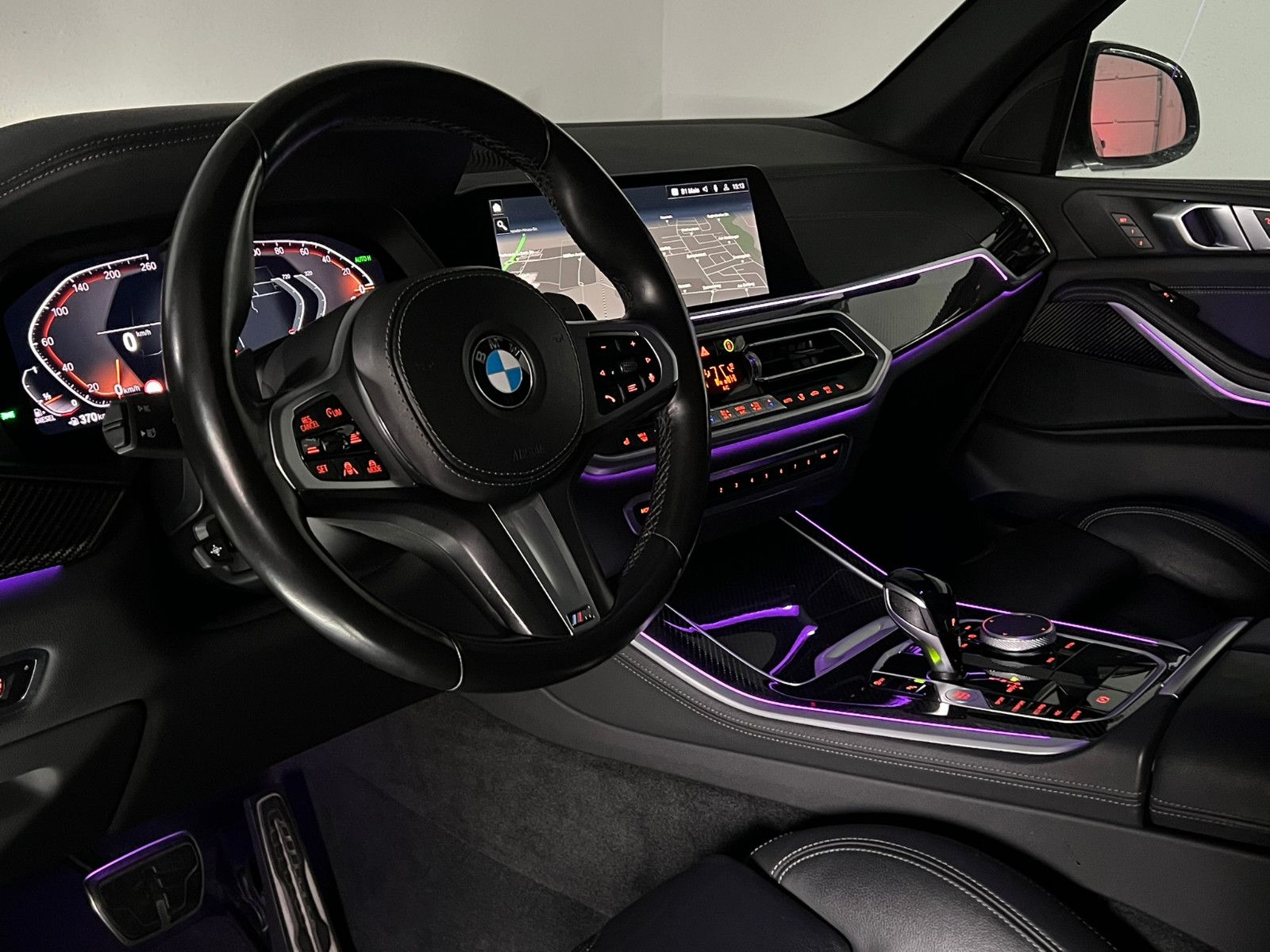 Fahrzeugabbildung BMW X5 xDrive 40 d M SPORT/LASER/AHK/PANO/DRAVITGRAU