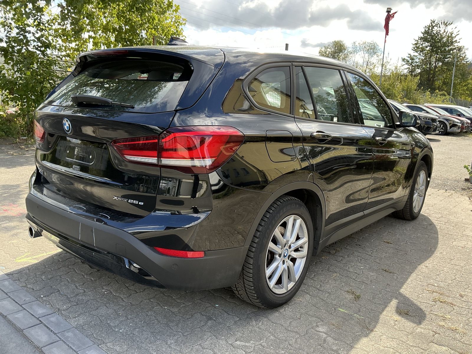 BMW X1  25e Advantage xDrive R.Cam Pano SHZ LED HUD  imagem 2
