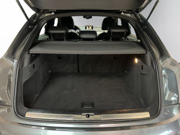 Bild 18 Audi Q3 2,0 TDI S-line competition