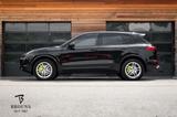 Porsche Cayenne S E-Hybrid Platinum Edition - Porsche Cayenne mit Hybrid-Antrieb: Geländewagen
