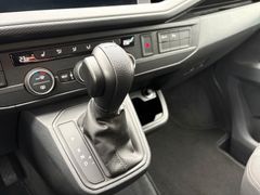 Fahrzeugabbildung Volkswagen T6.1 Multivan Family DSG Navi Standh ACC Cam AHK