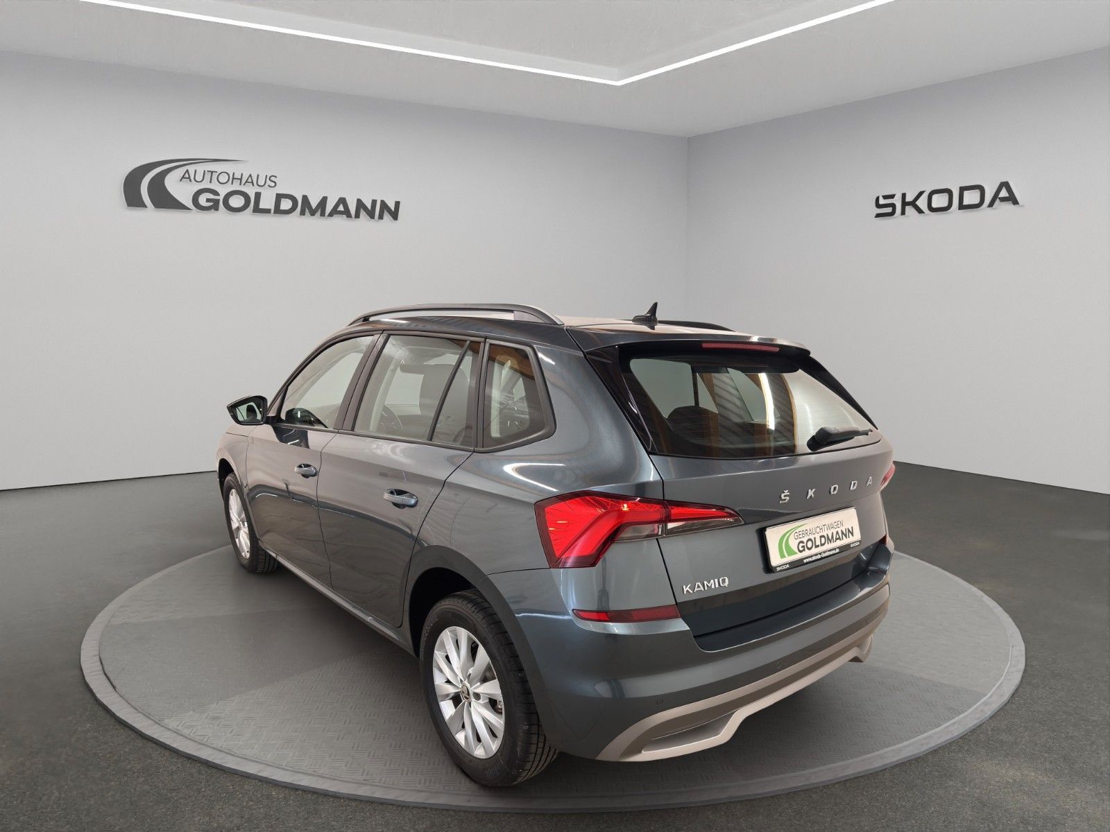 Fahrzeugabbildung SKODA Kamiq Ambition 1.0 TSI