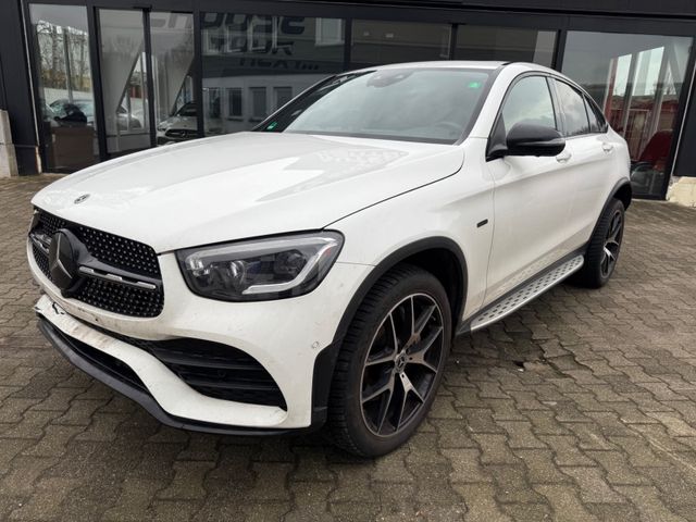 Mercedes-Benz GLC 300 de 4M Coupe AMG Distr Shd Szklim Mult 20