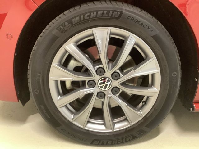 Multivan lang Energetic 110 kW eHybrid DSG Neupr