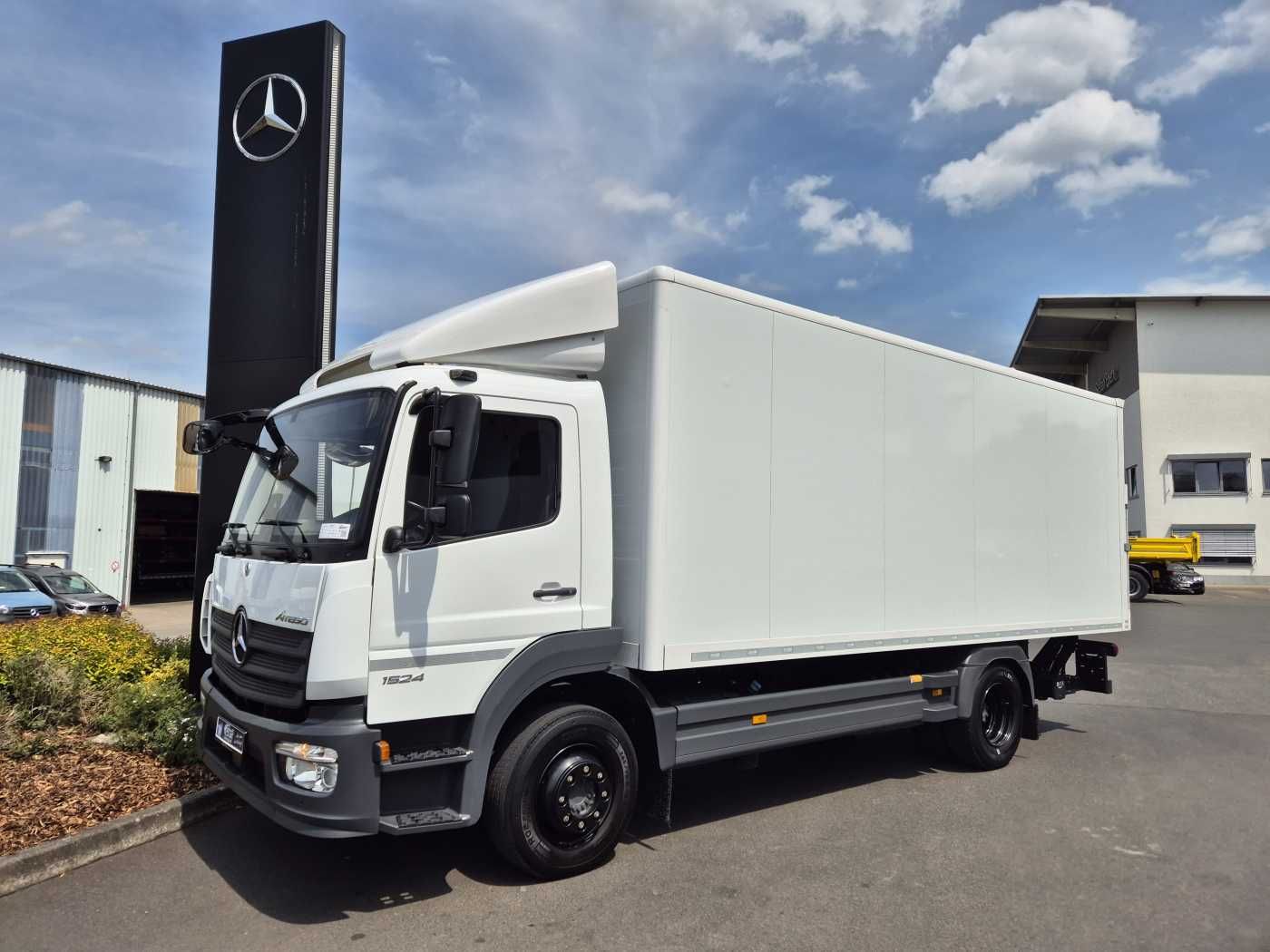 Fahrzeugabbildung Mercedes-Benz Atego 1524 L LBW 1.500kg Standheizung Klima