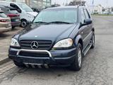 Mercedes-Benz ML 320 - Limited Brabus Edition  - Mercedes-Benz aus 2000: Geländewagen
