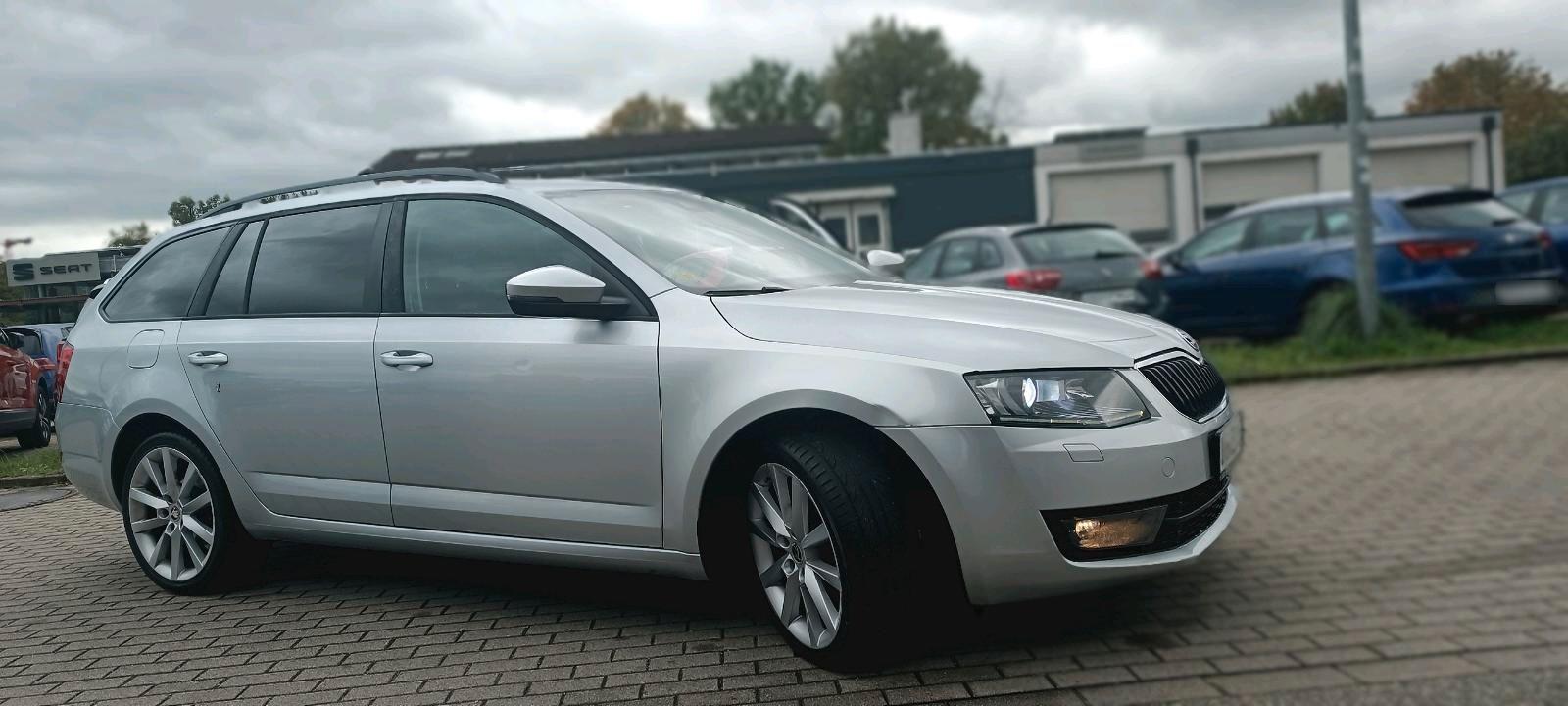 Skoda Octavia 2013 — photo 13