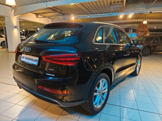 Q3 2.0 TFSI S-Line quattro *Pano*AHK*Tempomat*