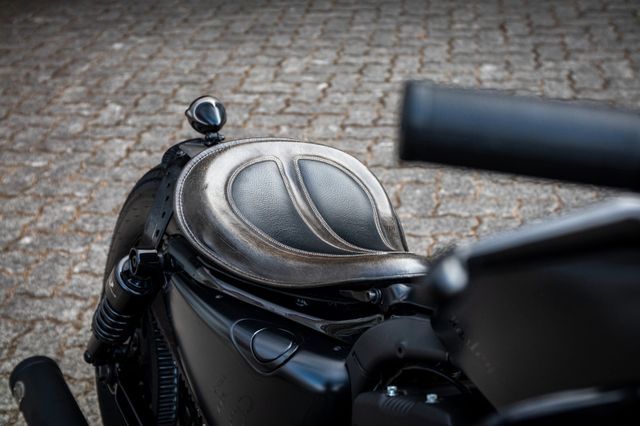 Fahrzeugabbildung Harley-Davidson XL1200X SPORTSTER 48 -BIG SPOKE- BOBBER UMBAU