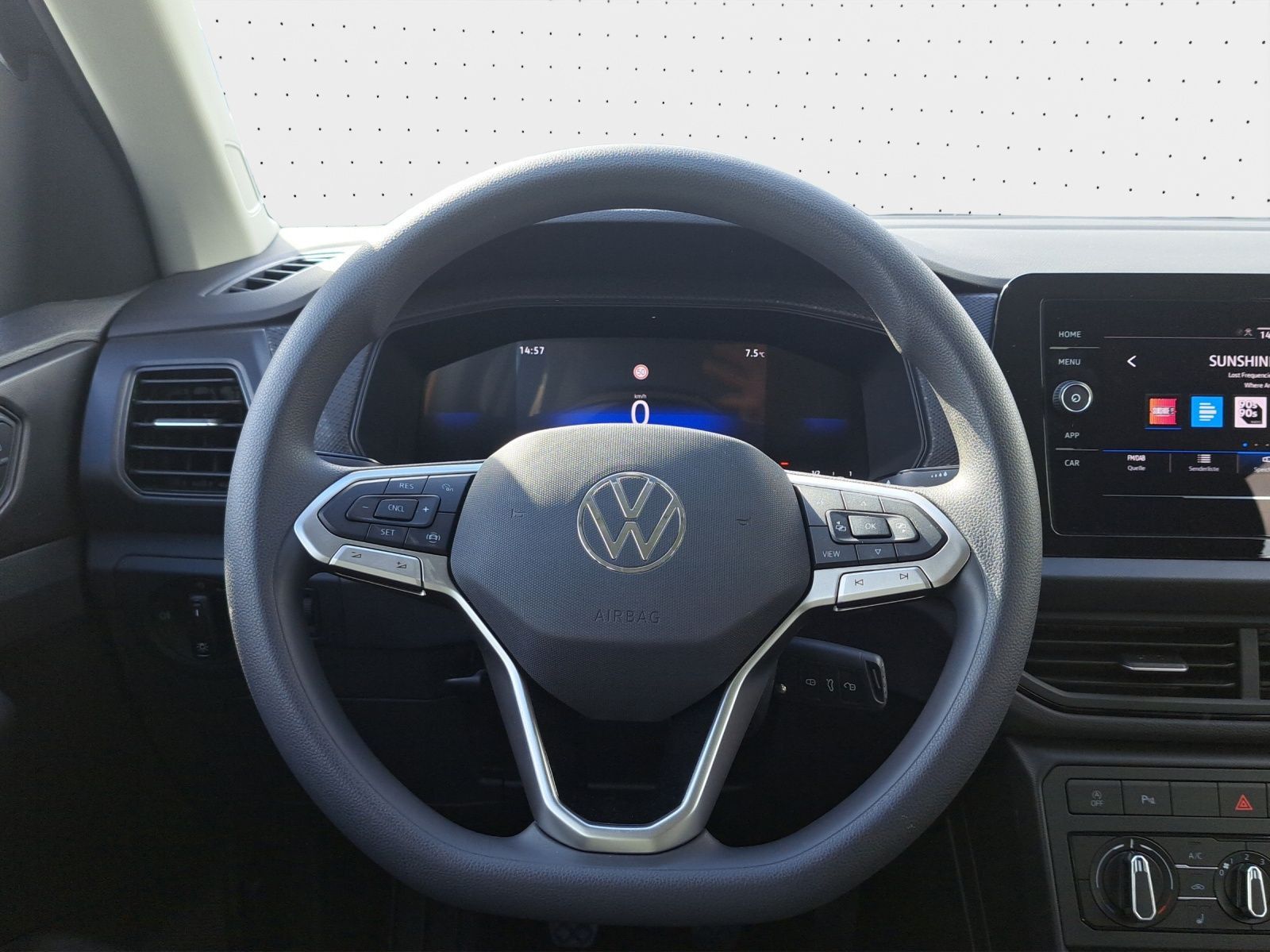 Volkswagen T-Cross - Bild 10