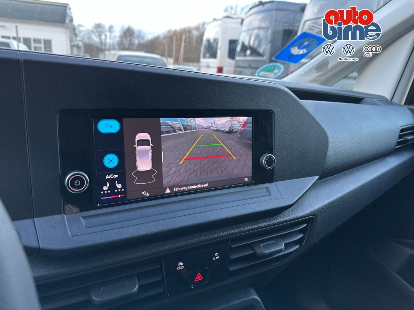 Caddy Cargo 2.0 TDI DAB SHZ Spurhalteass. Rückfa