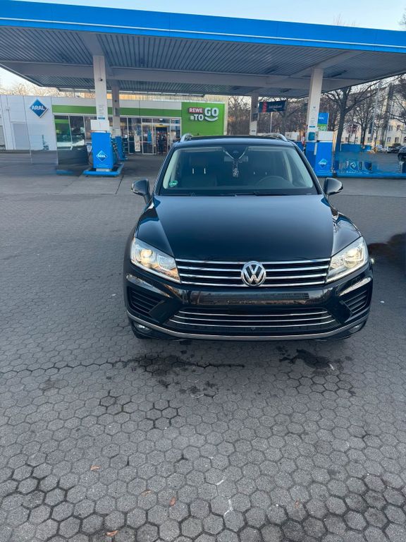 Image of Volkswagen Touareg